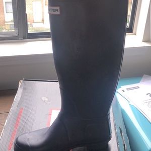 Hunter tall rain boots